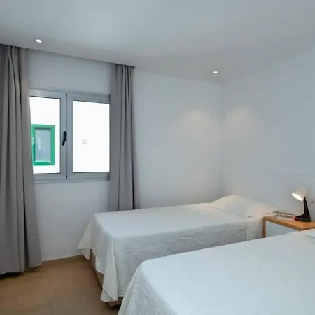 Costa Rica * Puerto del Carmen (Lanzarote)